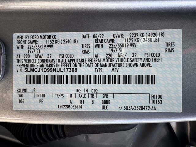 Used 2022 Lincoln Corsair AWD w/ Premium Package image 29