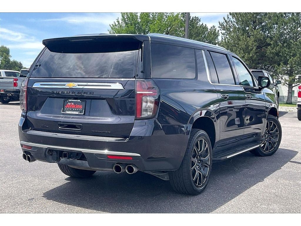 Used 2024 Chevrolet Suburban Premier w/ Max Trailering Package AWD/4WD image 15