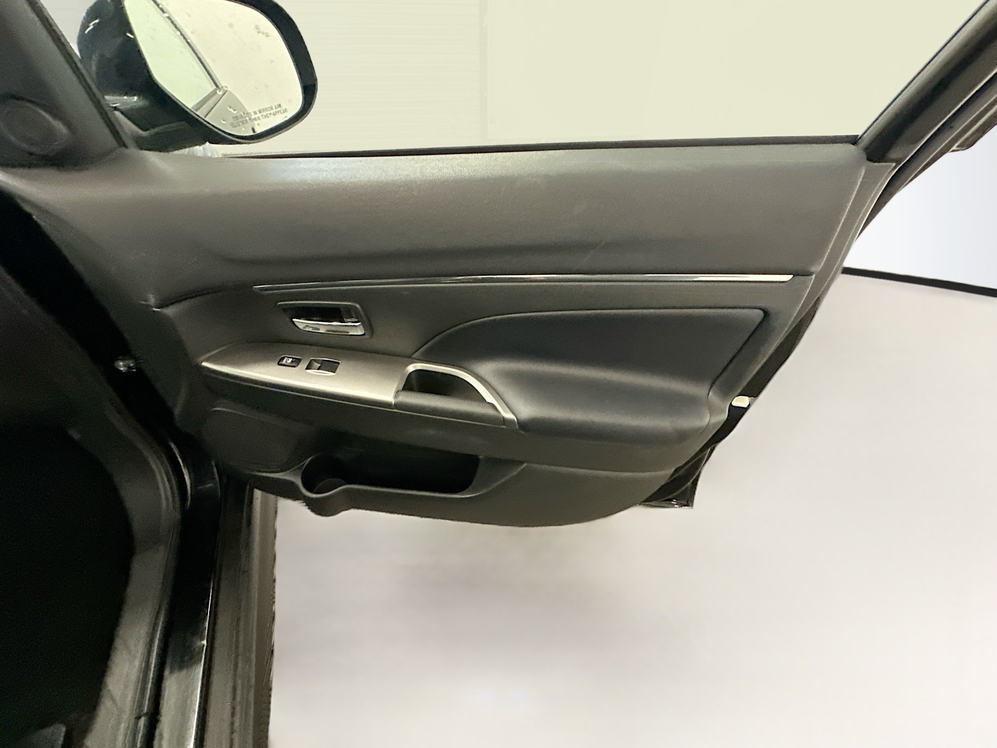 Used 2024 Mitsubishi Outlander Sport AWD image 32
