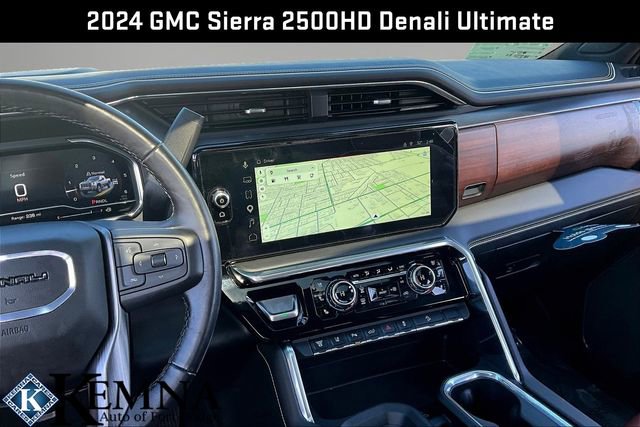 Used 2024 GMC Sierra 2500 Denali Ultimate image 11