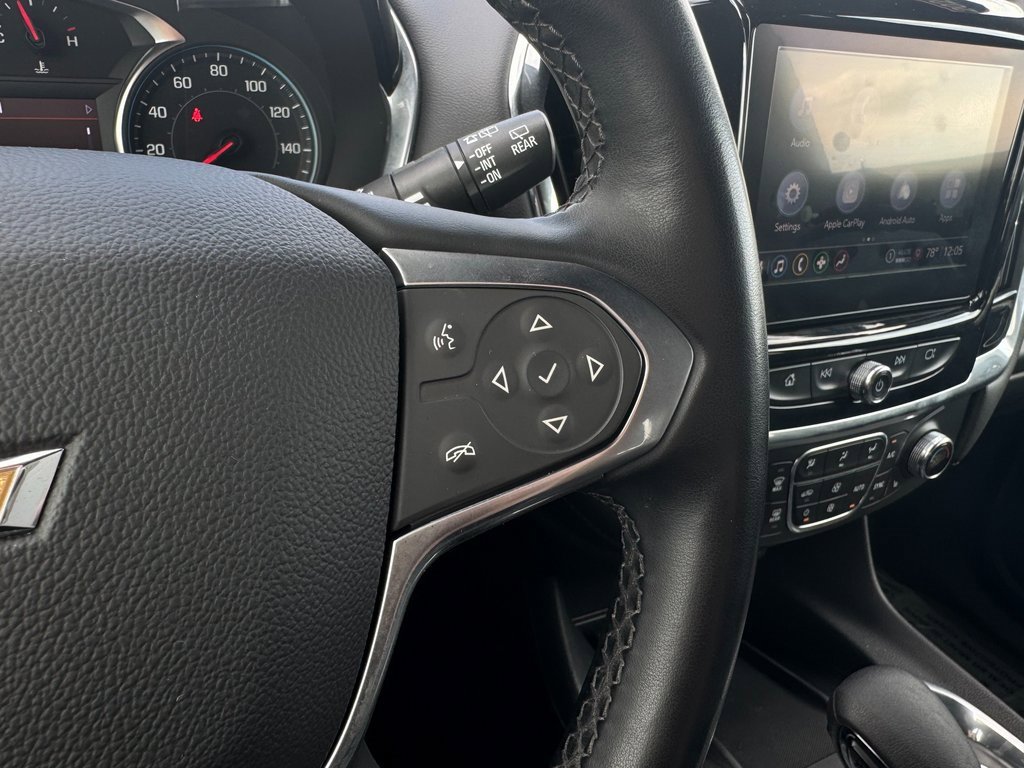 Used 2023 Chevrolet Traverse LT image 17