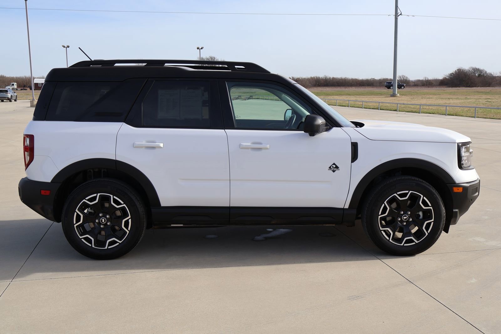 Used 2025 Ford Bronco Sport Outer Banks w/ Outer Banks Tech Package+ AWD/4WD image 6