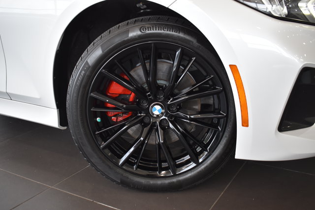 Used 2024 BMW 330i xDrive Sedan w/ Convenience Package AWD/4WD image 2