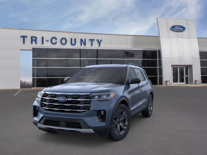 New 2026 Ford Explorer Active image 2