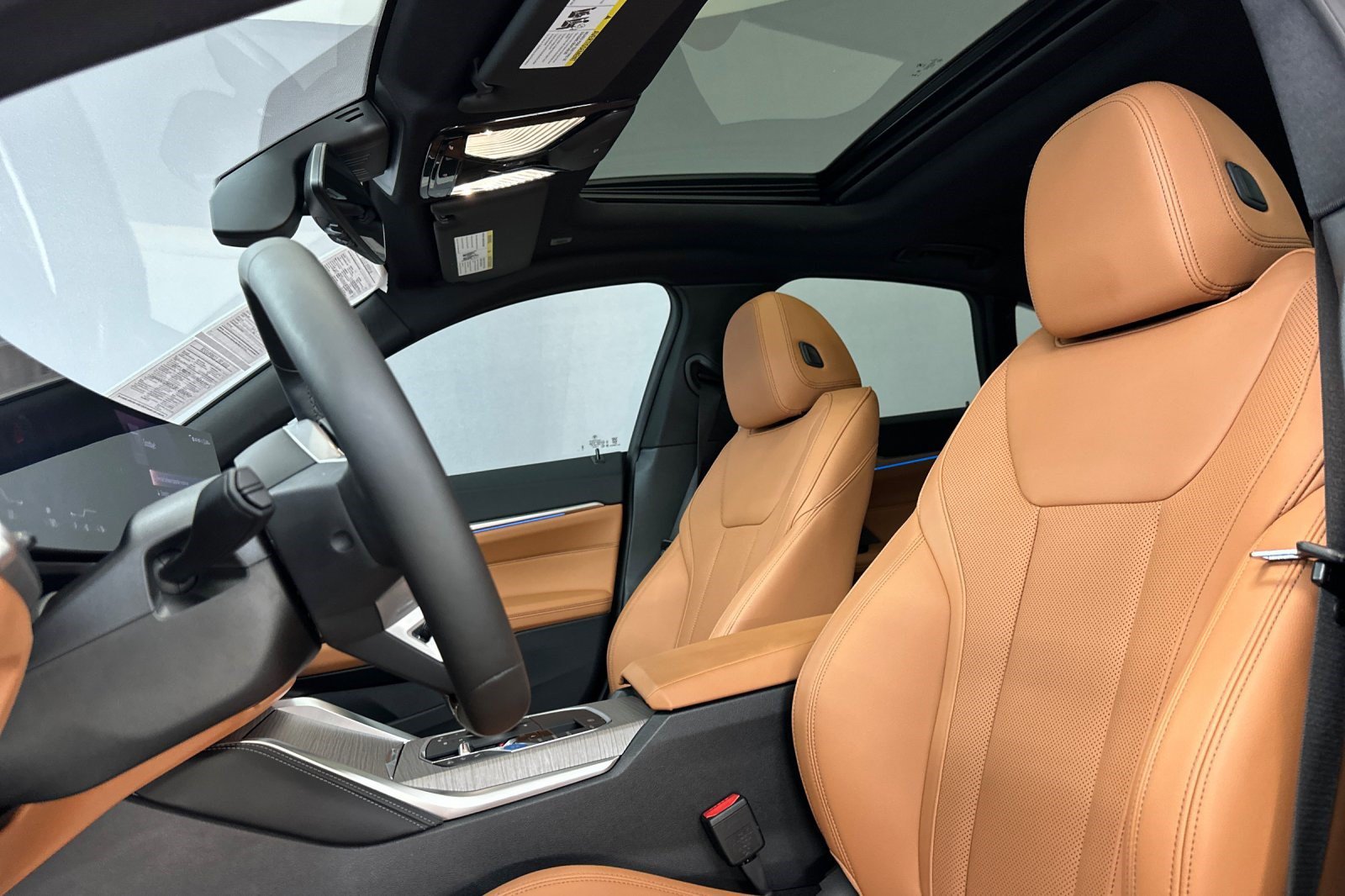 Certified 2025 BMW i4 eDrive40 w/ M Sport Package RWD image 16