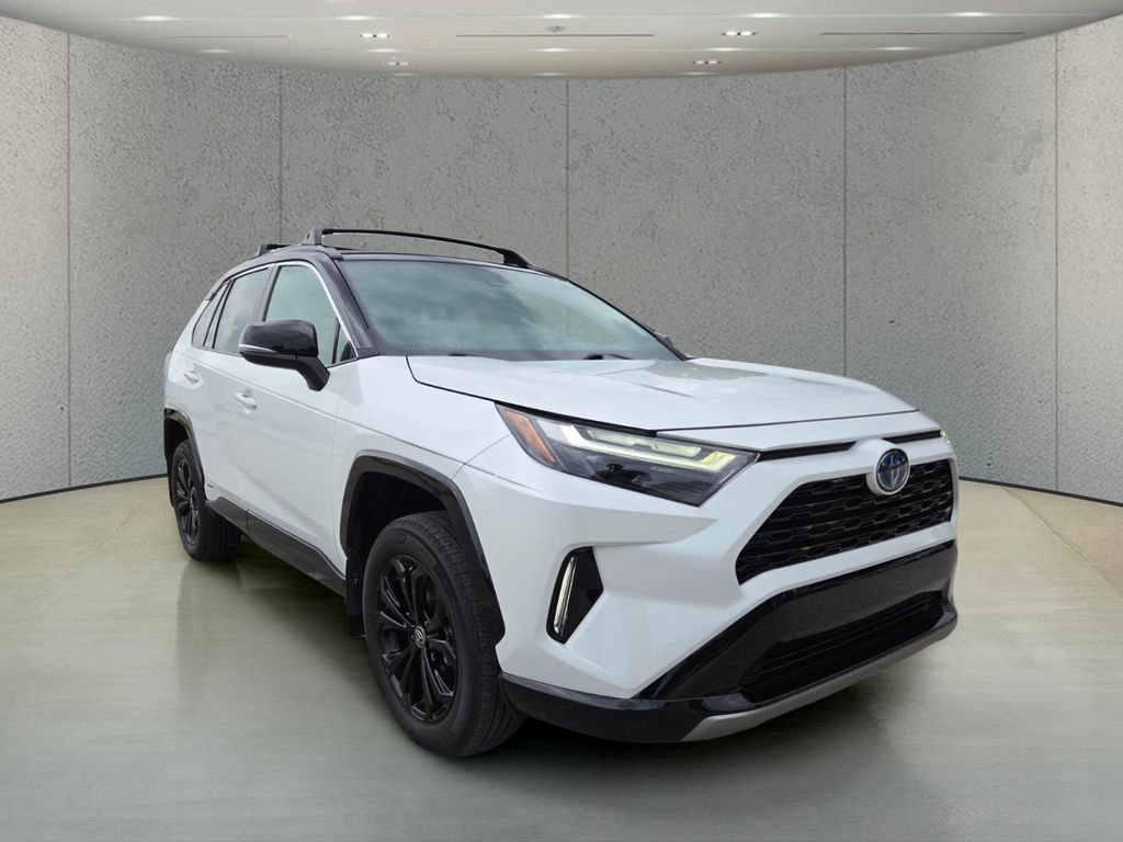 Used 2024 Toyota RAV4 XSE AWD/4WD image 13