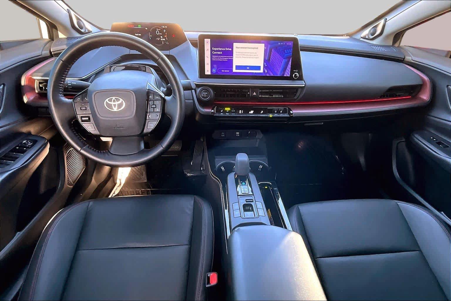 Used 2023 Toyota Prius Prime Premium FWD image 15