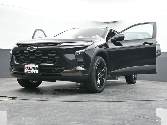 Used 2024 Chevrolet Trax ACTIV w/ Driver Confidence Package FWD image 68