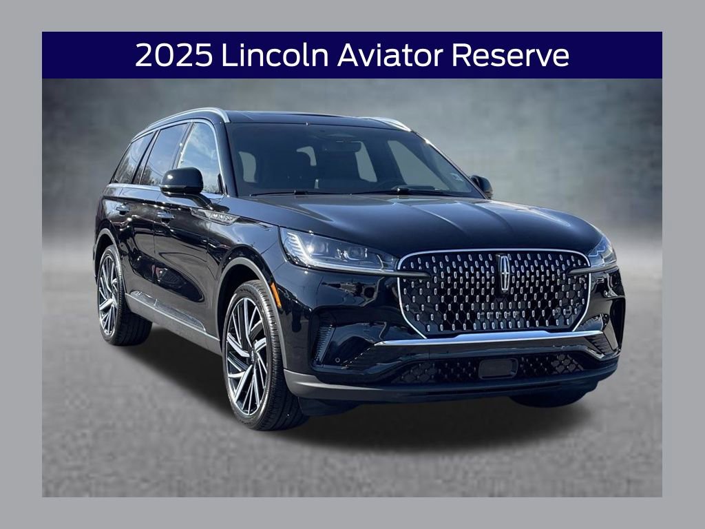 Used 2025 Lincoln Aviator Reserve w/ Equipment Group 201A AWD/4WD image 1