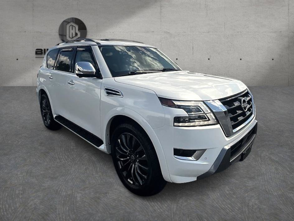 Used 2023 Nissan Armada Platinum w/ Captain's Chairs Package AWD/4WD image 4