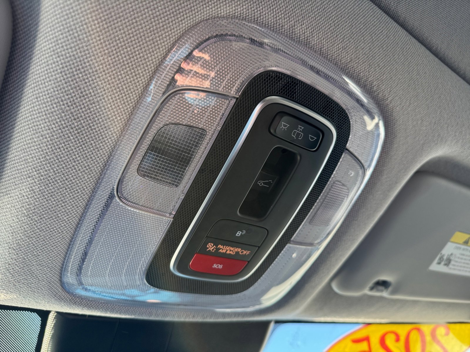 New 2025 Hyundai Elantra SEL image 18