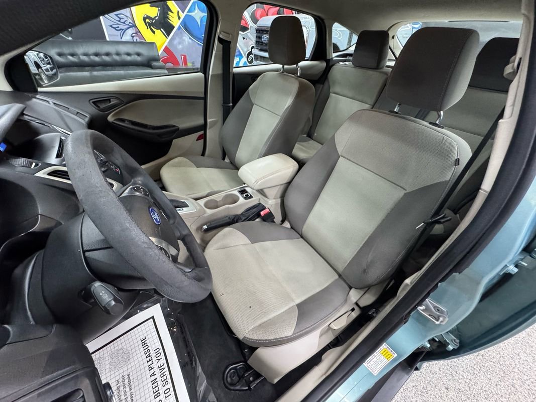 Used 2012 Ford Focus SE image 11