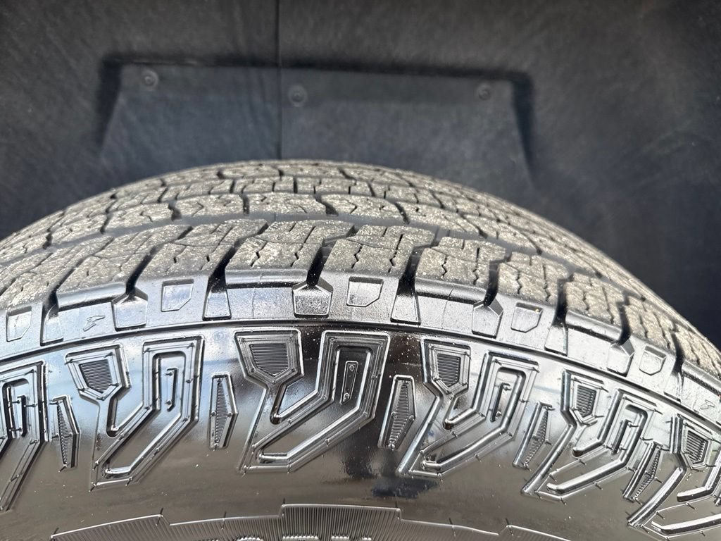 Used 2026 Chevrolet Silverado EV Trail Boss AWD/4WD image 36