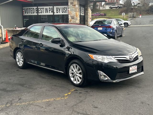 Used 2012 Toyota Camry XLE FWD image 1