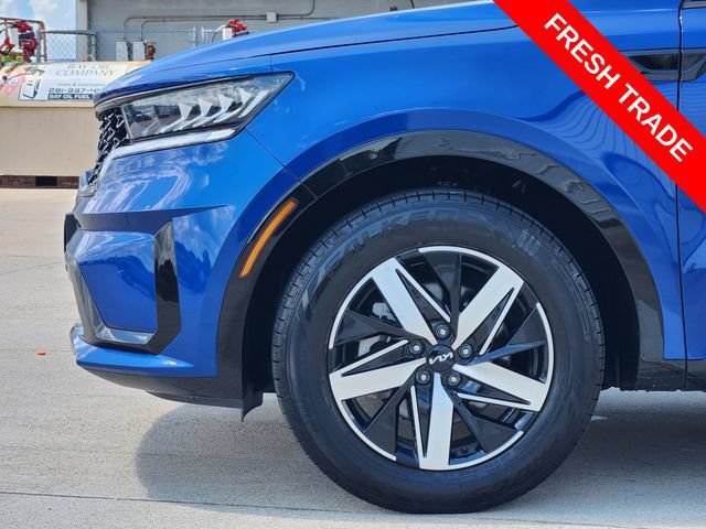 Used 2023 Kia Sorento S w/ Panoramic Sunroof Package FWD image 8