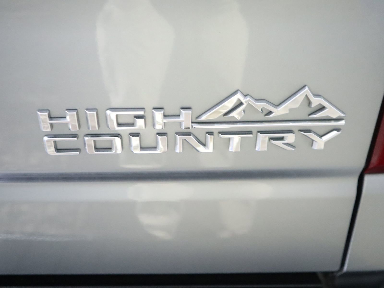 Used 2023 Chevrolet Silverado 1500 High Country w/ High Country Premium Package image 9