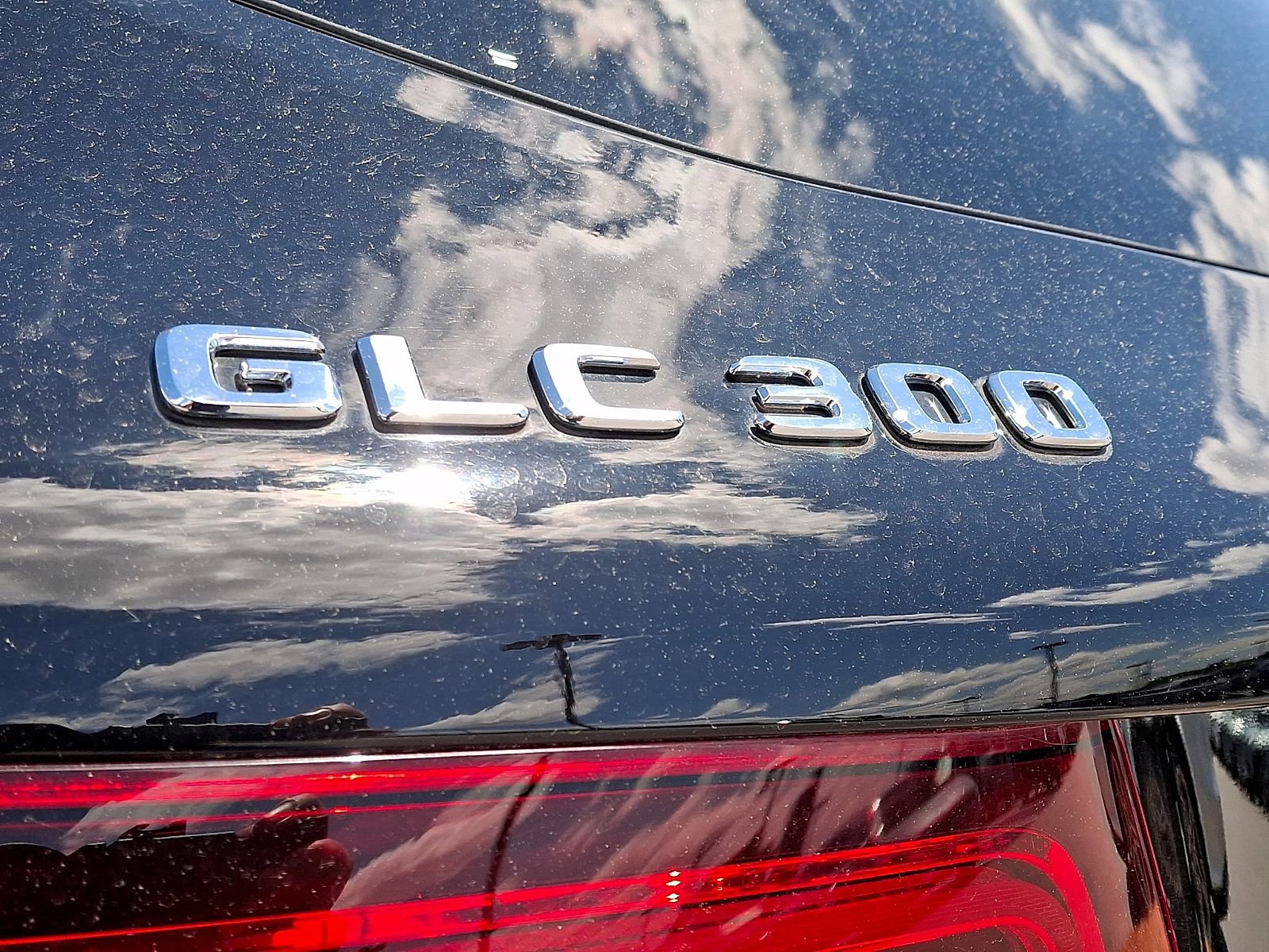 Used 2020 Mercedes-Benz GLC 300 4MATIC image 33