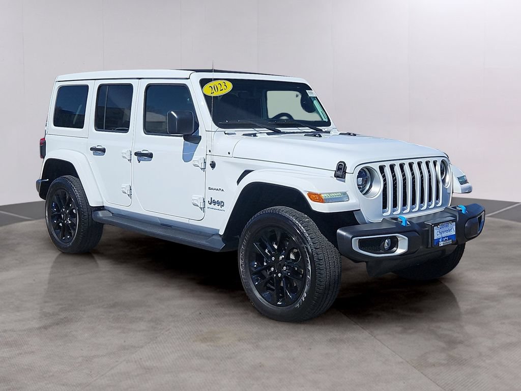 Used 2023 Jeep Wrangler Unlimited Sahara w/ Cold Weather Group AWD/4WD image 3