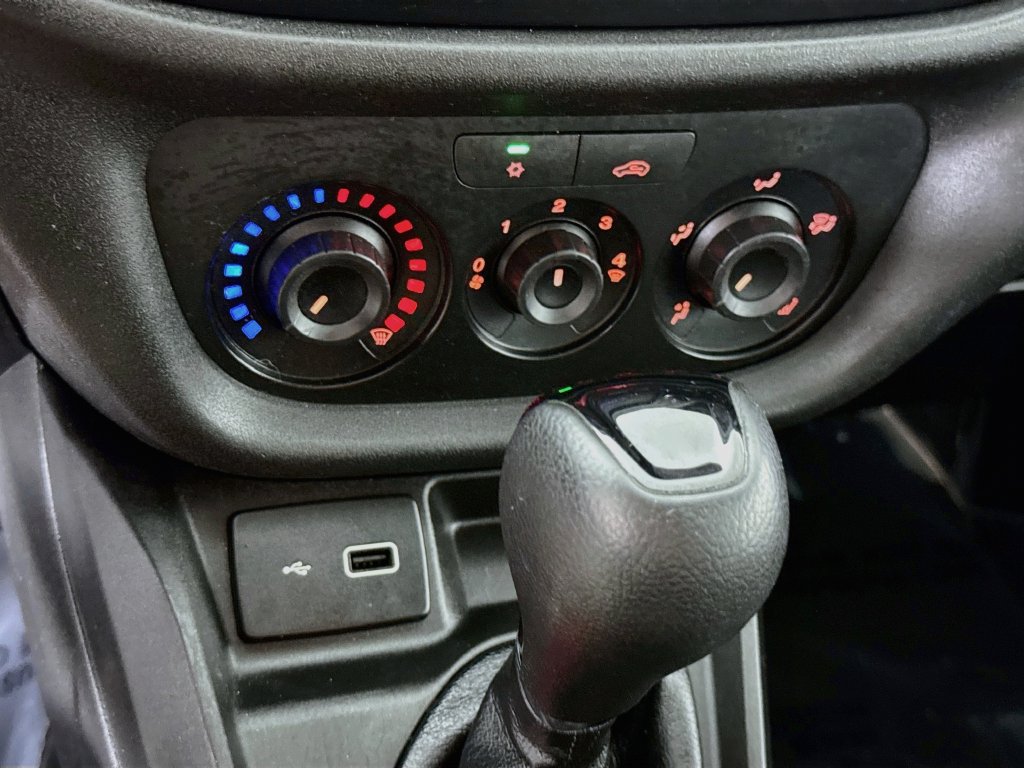 Used 2022 RAM ProMaster City Tradesman FWD image 7