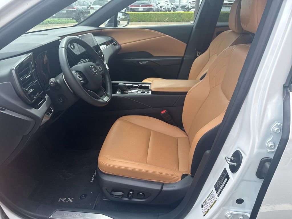 Used 2025 Lexus RX 350 FWD w/ Technology Package image 5