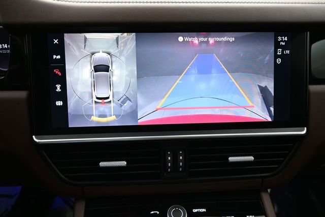 Used 2023 Porsche Cayenne Turbo w/ Premium Package Plus AWD/4WD image 14