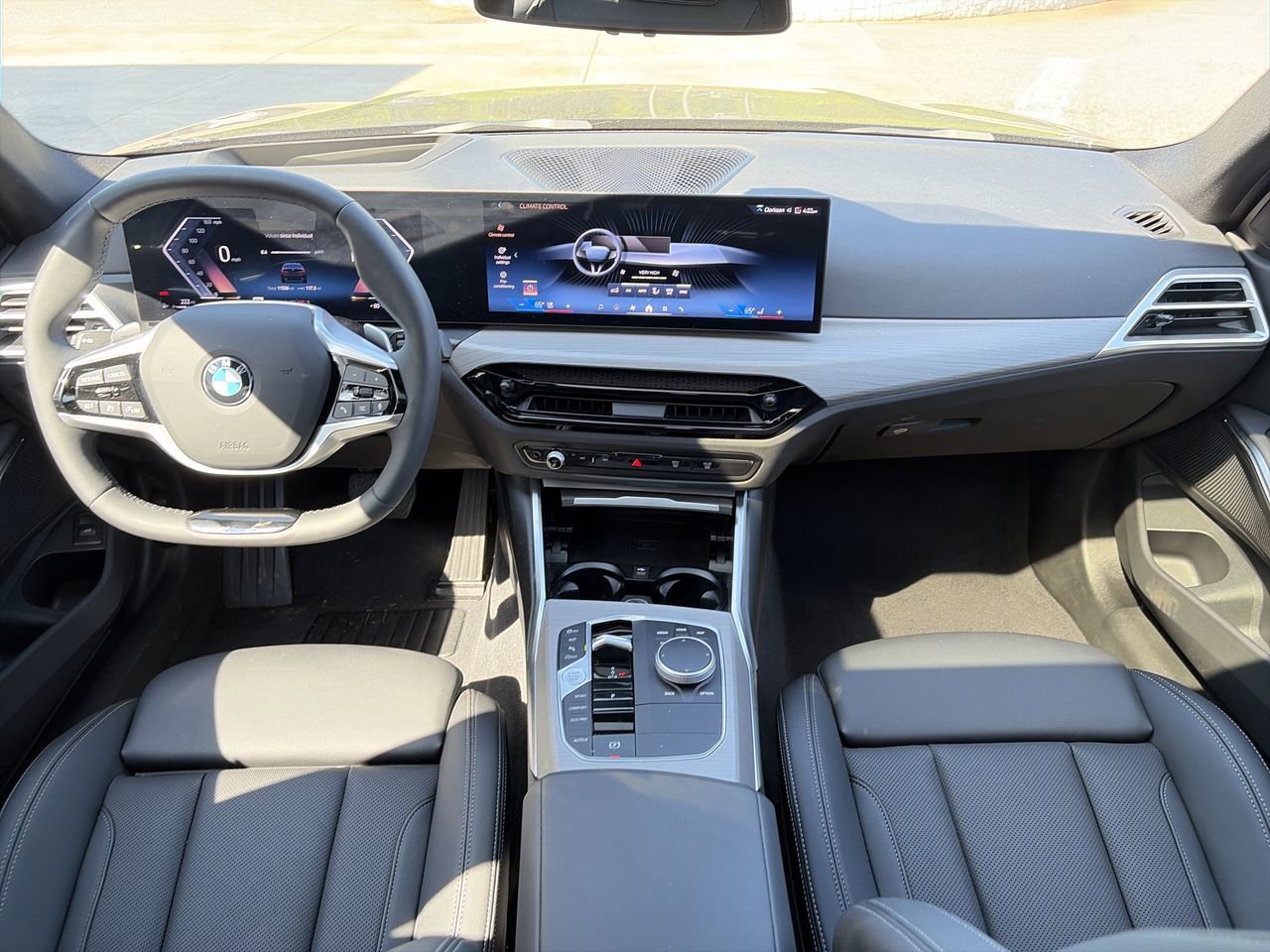 Certified 2025 BMW 330i Sedan RWD image 28