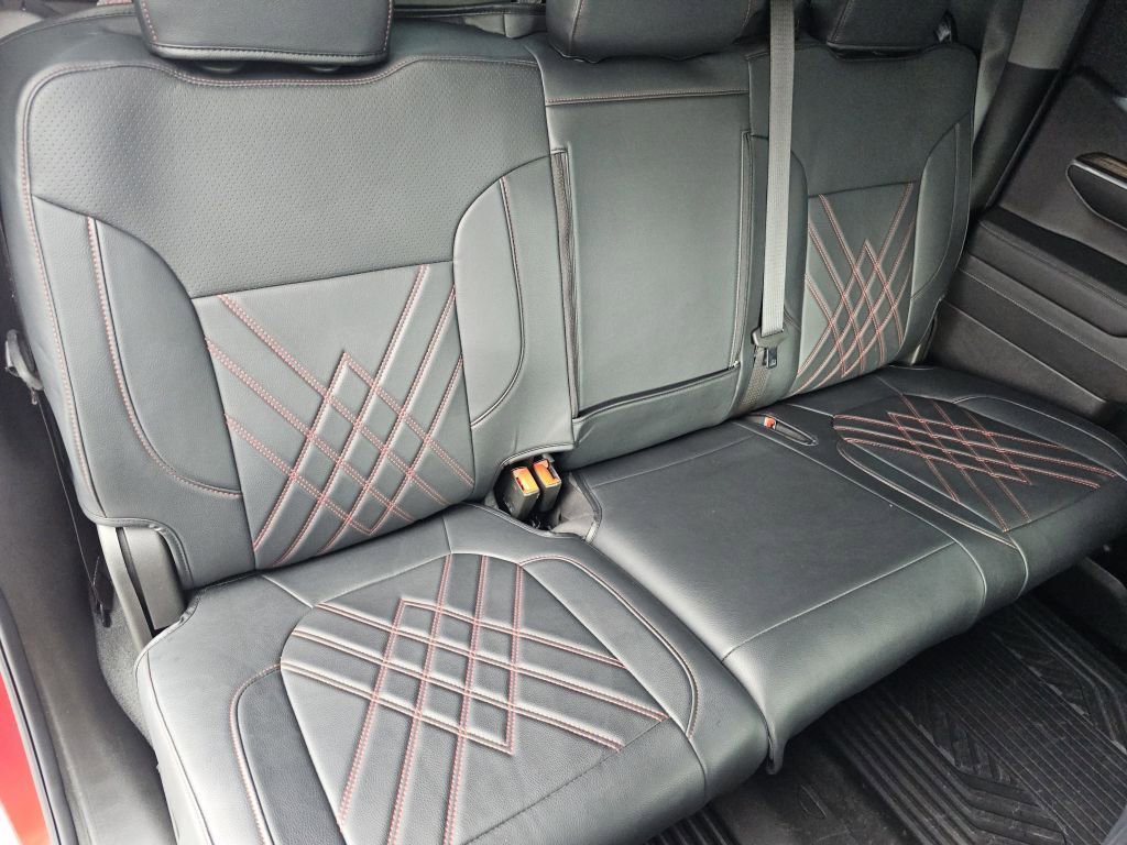 Used 2024 Chevrolet Silverado 1500 LT Trail Boss w/ Convenience Package II AWD/4WD image 30