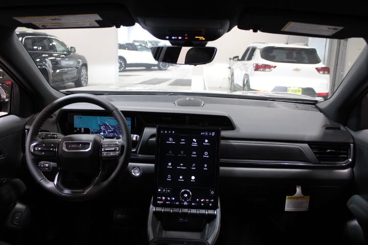 New 2026 GMC Terrain AT4 w/ Convenience Package III AWD/4WD image 3