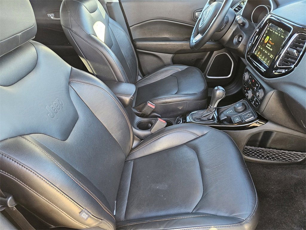 Used 2018 Jeep Compass Limited w/ Navigation Group image 11