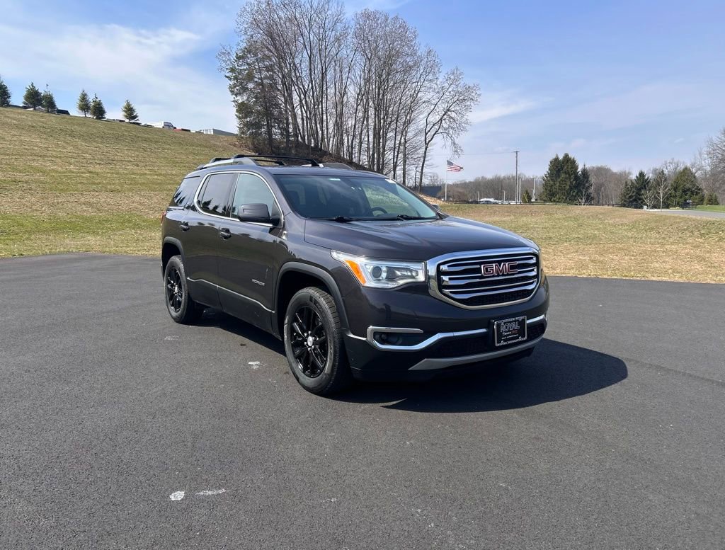 Used 2019 GMC Acadia SLT image 1