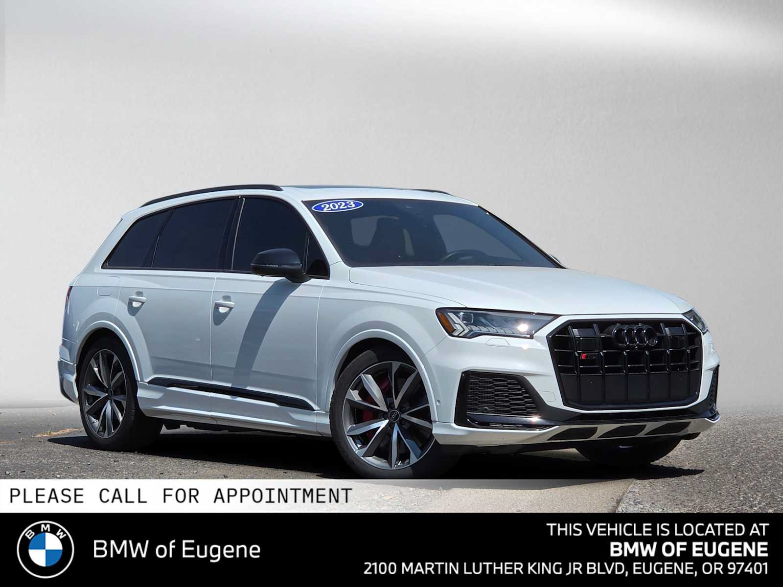 Used 2023 Audi SQ7 Prestige AWD/4WD image 1
