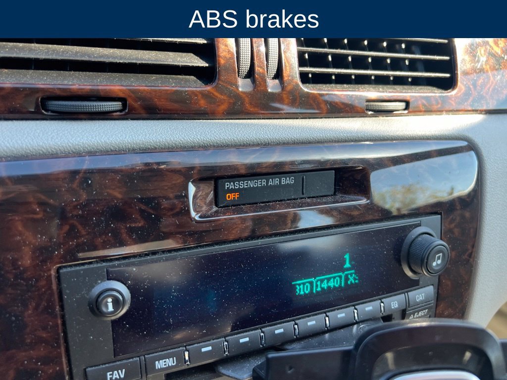 Used 2014 Chevrolet Impala LT w/ LT Sunroof Package FWD image 18