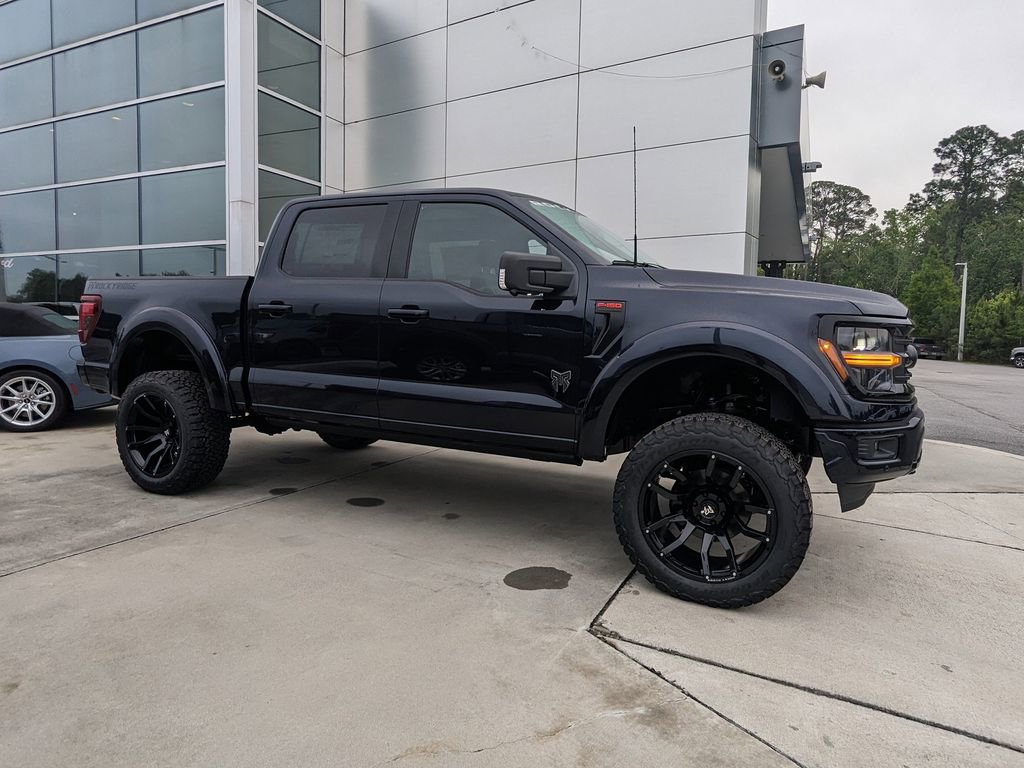 New 2025 Ford F150 XLT w/ Equipment Group 303A High image 3