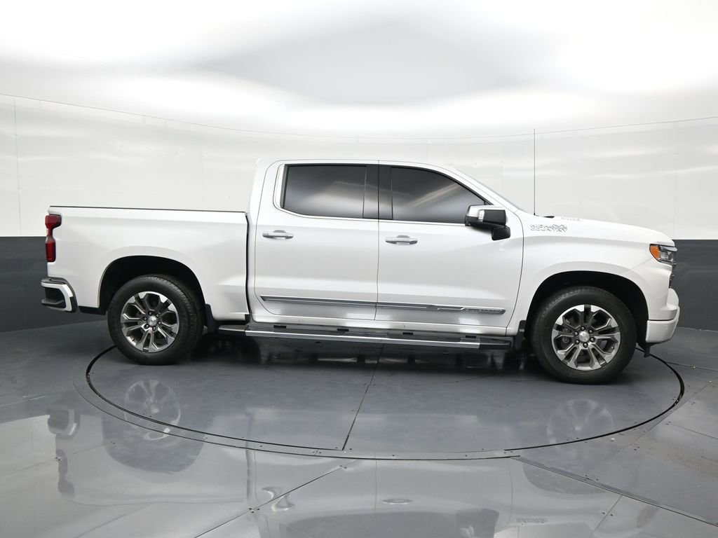 Used 2023 Chevrolet Silverado 1500 High Country w/ Technology Package RWD image 6