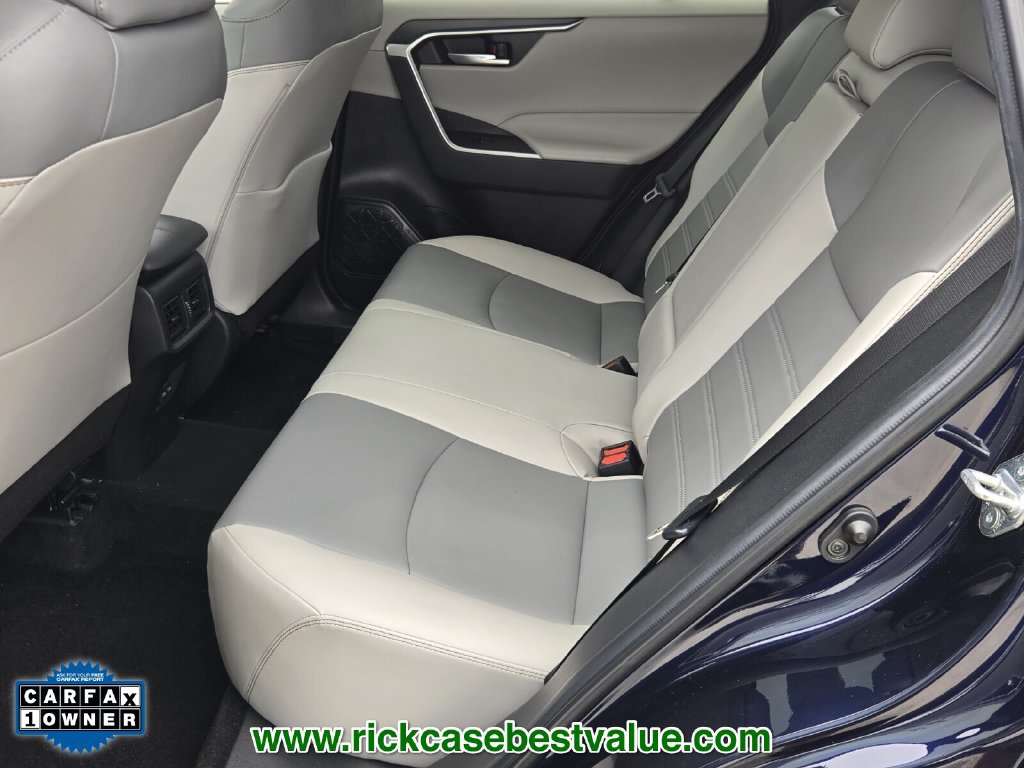 Used 2023 Toyota RAV4 XLE Premium FWD image 11