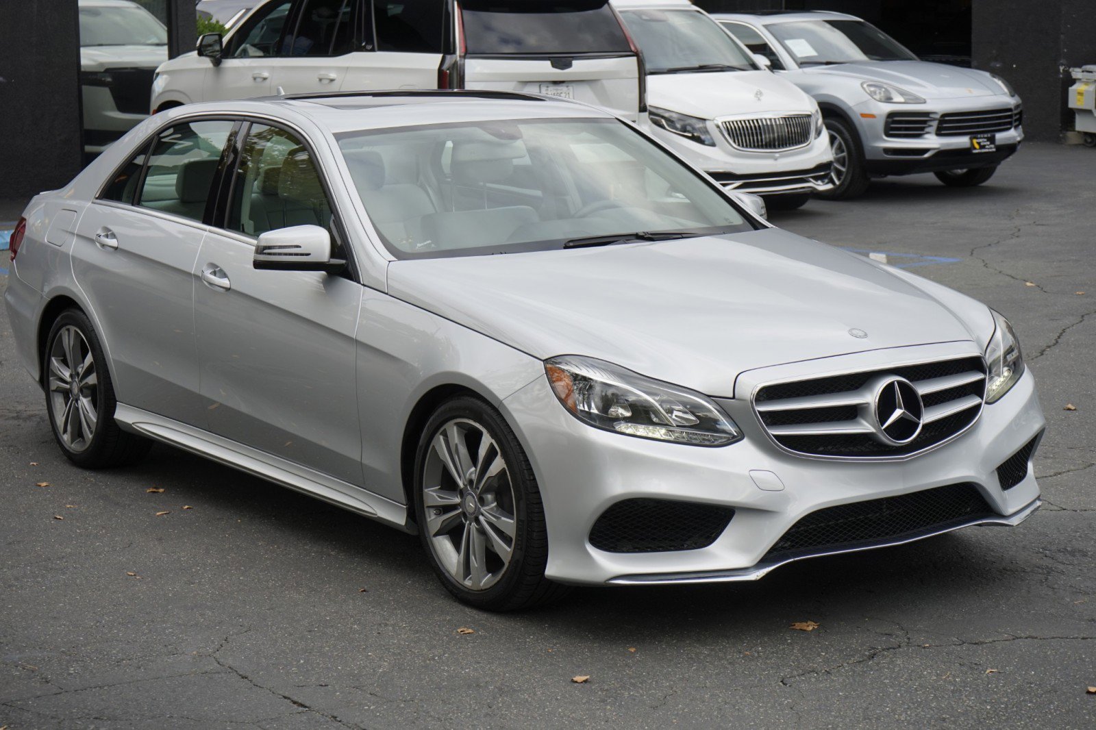 Used 2014 Mercedes-Benz E 350 Sedan image 6