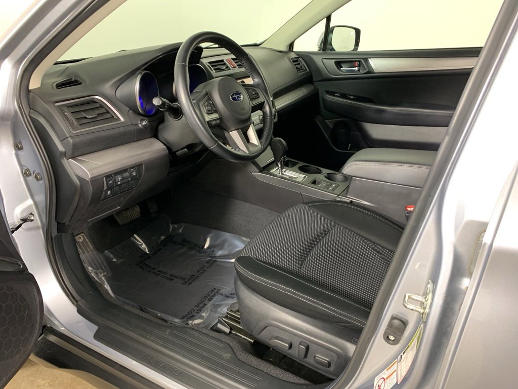 Used 2016 Subaru Outback 2.5i Premium image 31