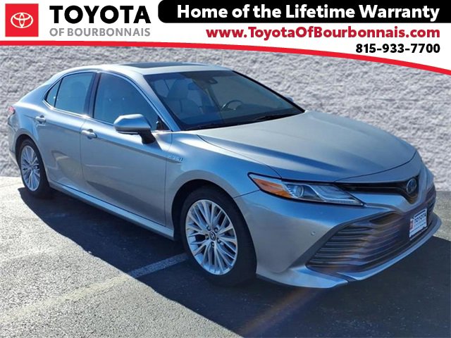 Used 2018 Toyota Camry XLE