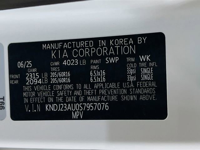 Certified 2025 Kia Soul S FWD image 30