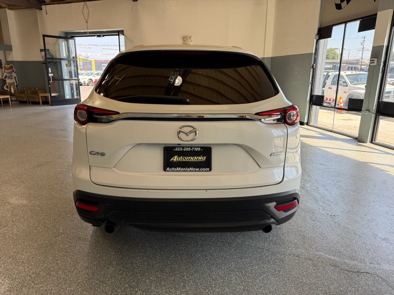 Used 2017 MAZDA CX-9 Touring FWD image 6