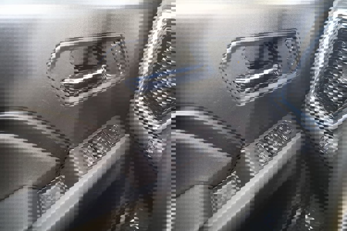 Used 2023 GMC Canyon Elevation w/ Convenience Package image 34