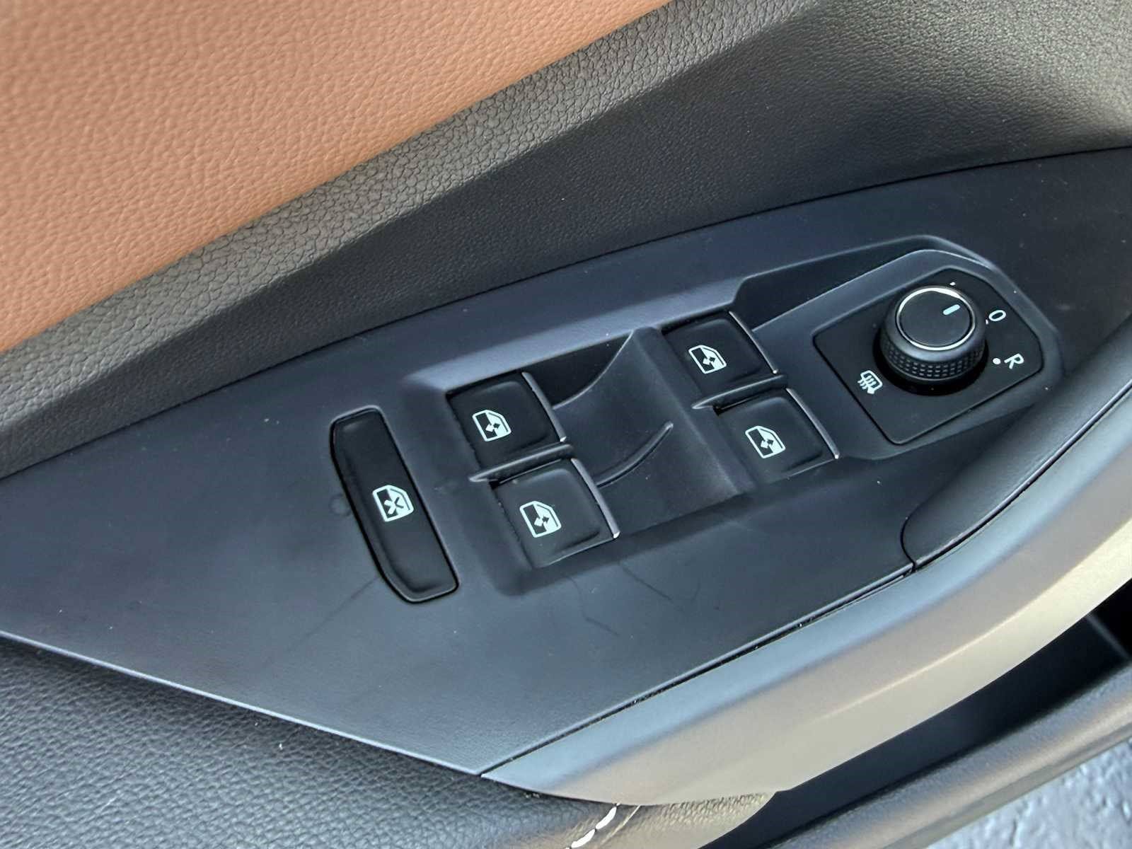 New 2026 Volkswagen Jetta SEL FWD image 7