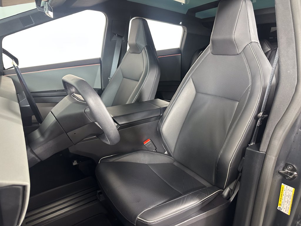 Used 2024 Tesla Cybertruck Cyberbeast AWD/4WD image 17