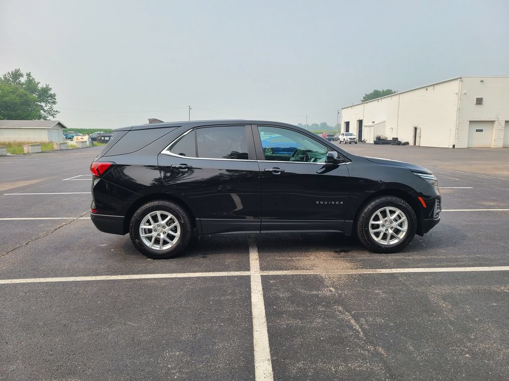 Used 2023 Chevrolet Equinox LT AWD/4WD image 8