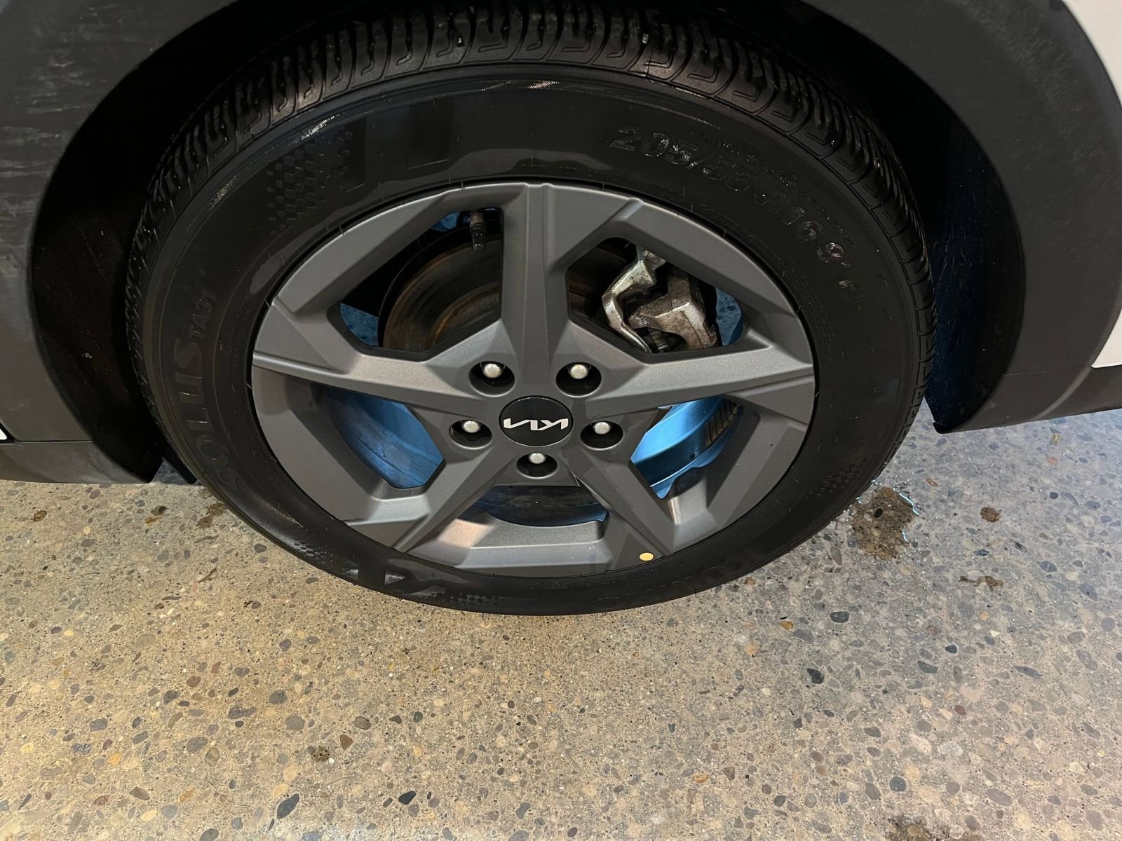 Used 2025 Kia K4 LXS image 29