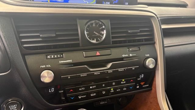 Used 2022 Lexus RX 350L Premium w/ Premium Package AWD/4WD image 48