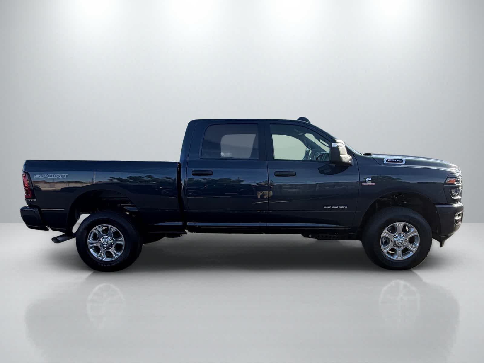 New 2026 RAM 2500 Big Horn AWD/4WD image 10
