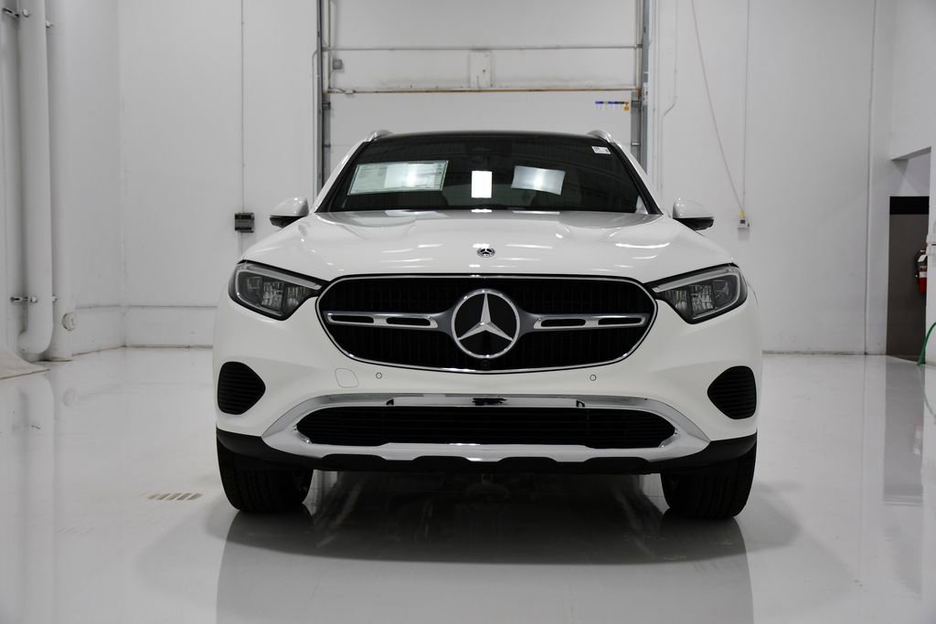 New 2026 Mercedes-Benz GLC 300 4MATIC image 2