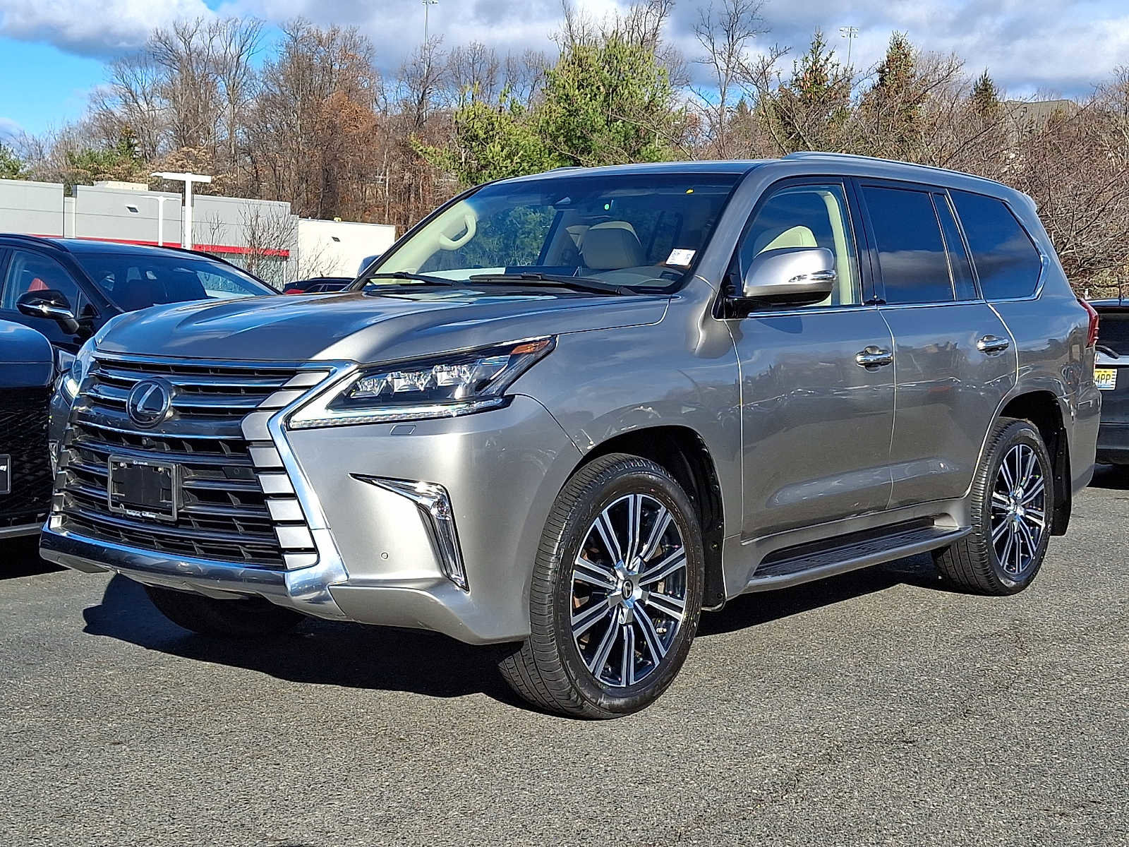 Used 2020 Lexus LX 570 4WD w/ Luxury Package