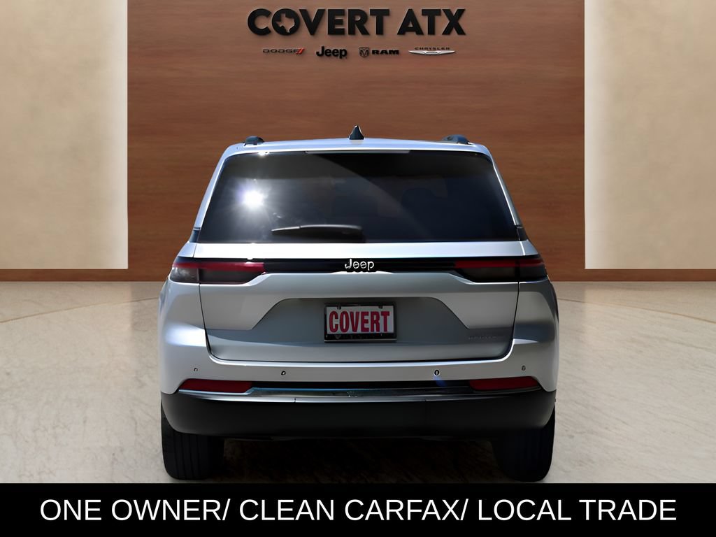 Used 2025 Jeep Grand Cherokee Limited RWD image 4
